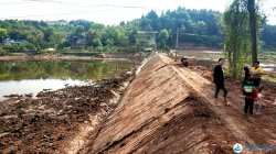 乐(lè)至(zhì)縣(xiàn)凉(liáng)水(shuǐ)鄉(xiāng)土(tǔ)地(dì)整